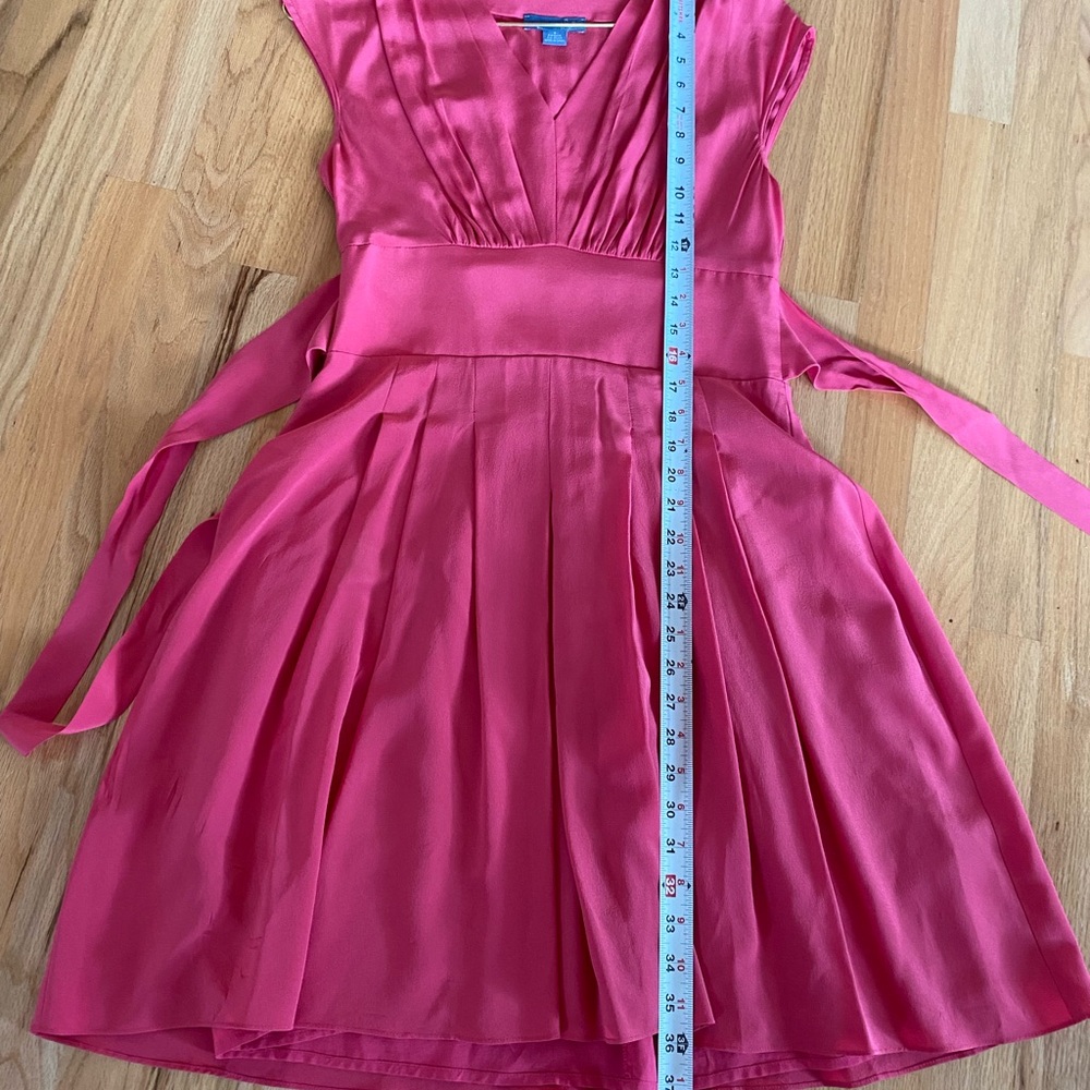 Lil anthropologie Silk Pink Elegant Red V-Neck Dress smocked tie small - Picture 8 of 9